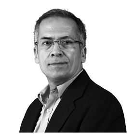 Dr. Ruben Quinonez